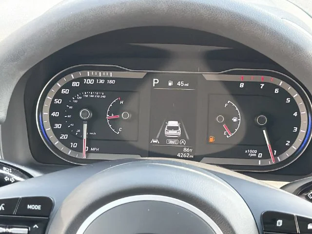 Used 2024 Gray Hyundai SEL image 19