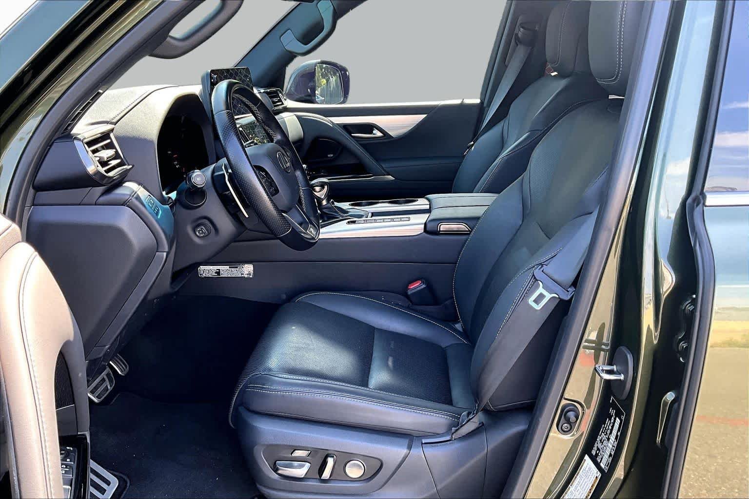 Pre-Owned 2023 Lexus LX 600 F SPORT