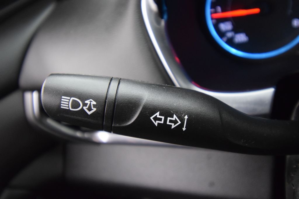 Used 2019 Red Chevrolet LT image 31