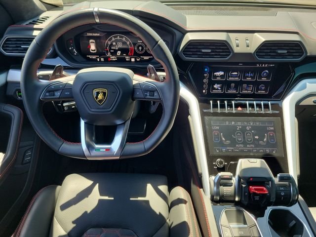 Used 2024 Nero Noctis Metallic Lamborghini S image 4