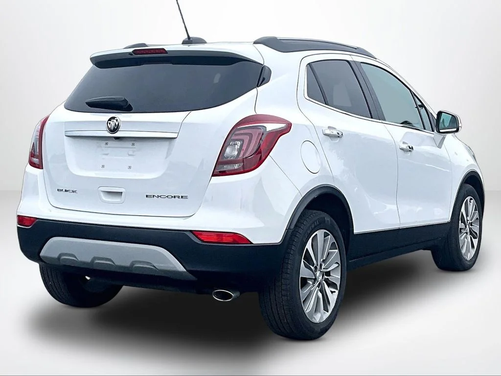 Used 2018 White Buick Preferred image 2