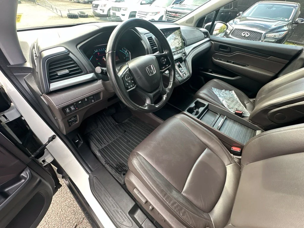 Used 2018  Honda EX-L image 9