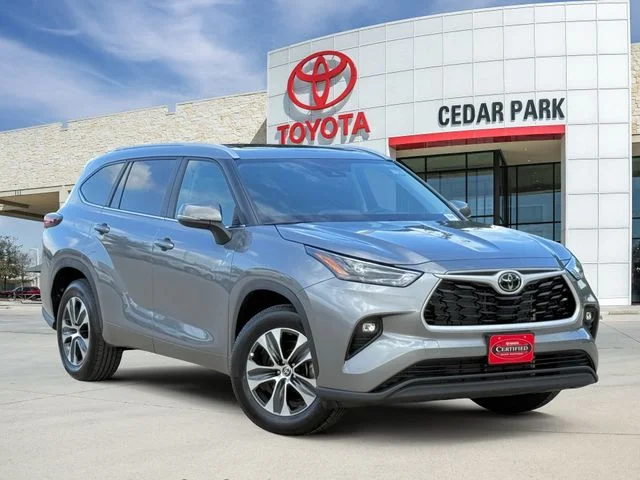 2025 Toyota Highlander XLE