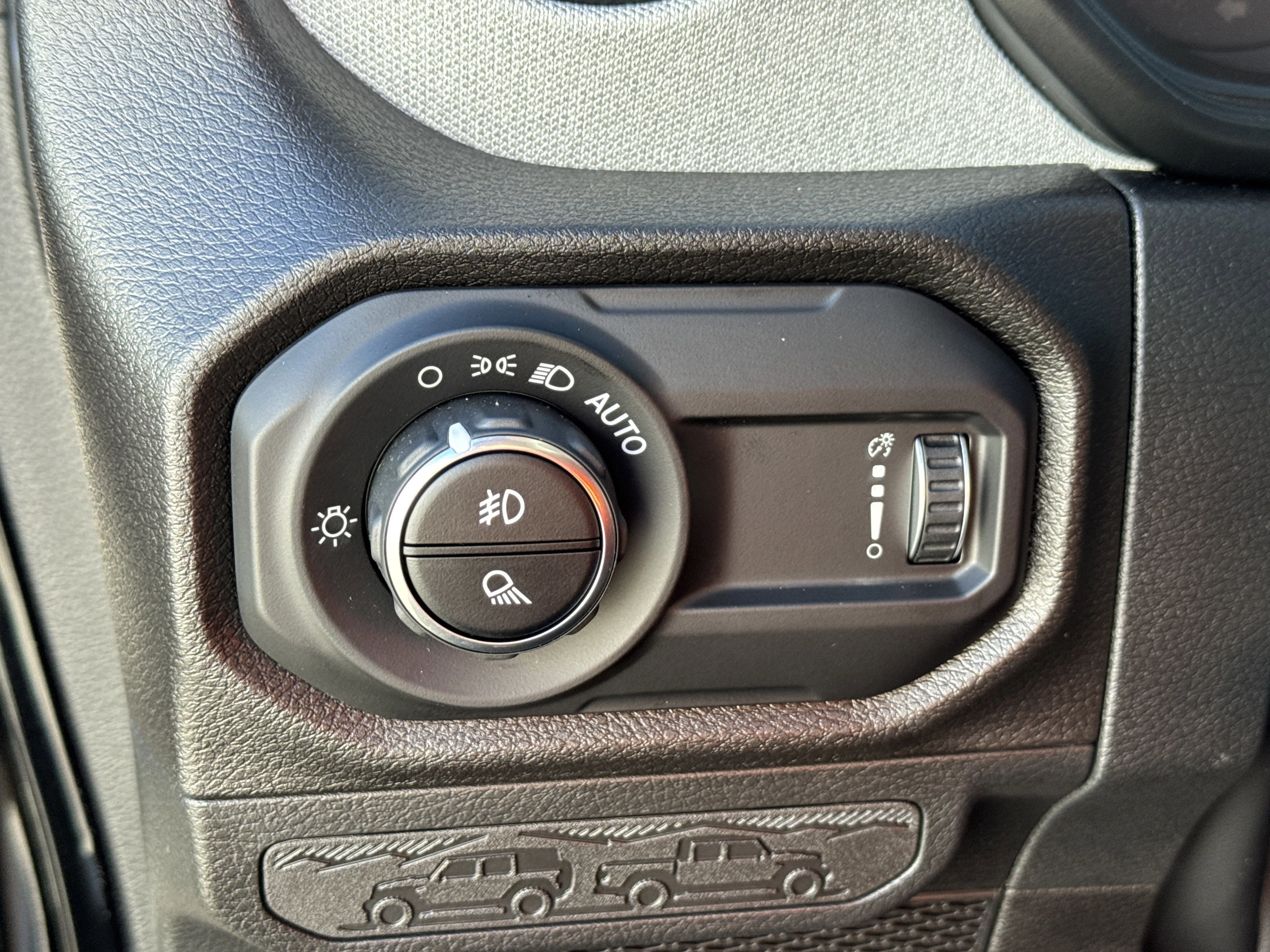 2025 Jeep Gladiator Sport S - Photo 37