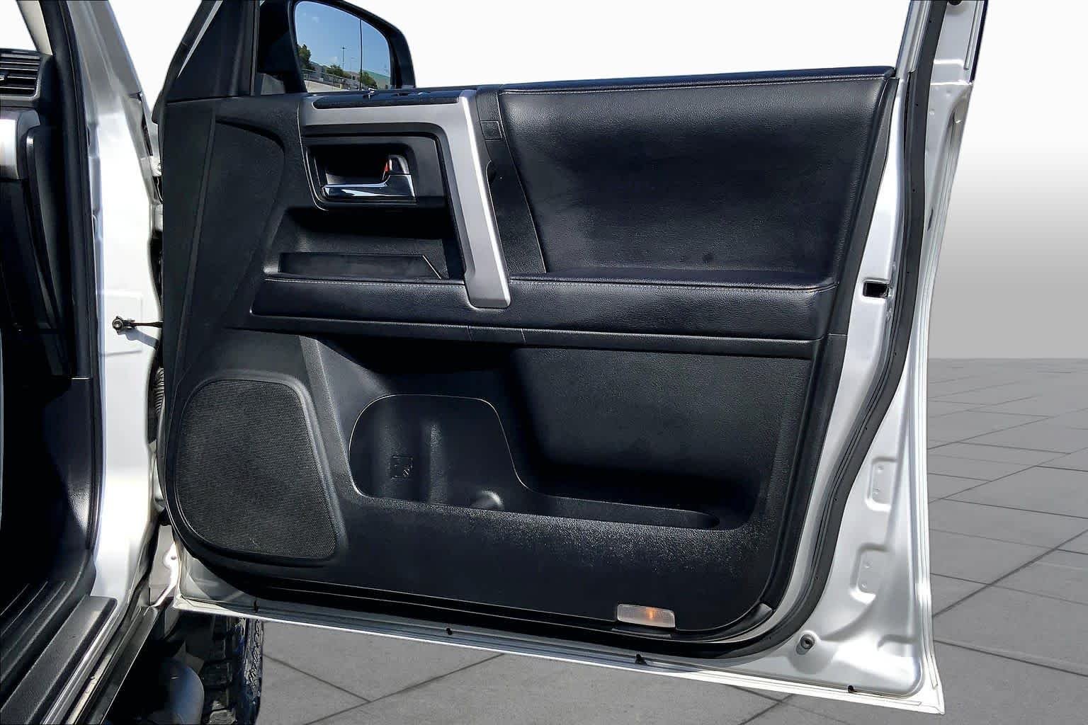Used 2022 Classic Silver Metallic Toyota SR5 Premium image 22