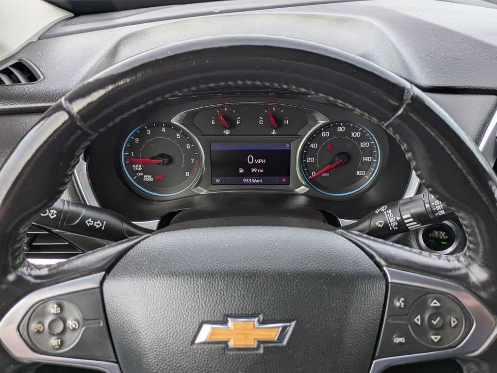 Used 2020 Gray Chevrolet 3LT image 30