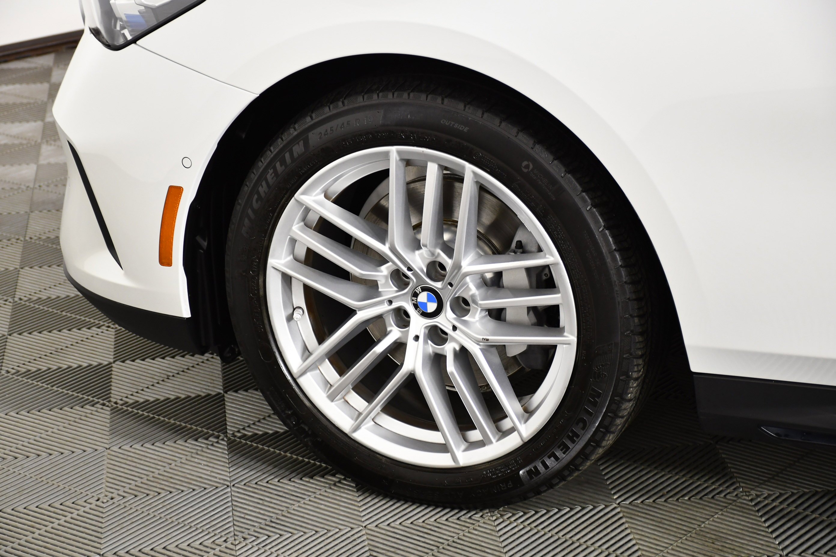 2025 BMW 5 Series 530i - Photo 53