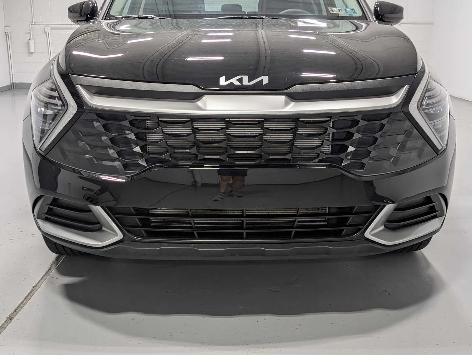 Used 2025 Ebony Black Kia LX image 2