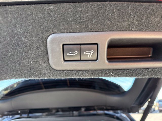 Used 2022  Lexus 350 F Sport Handling image 22