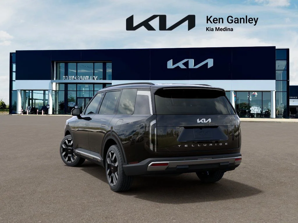 New 2027 Black Kia S image 4