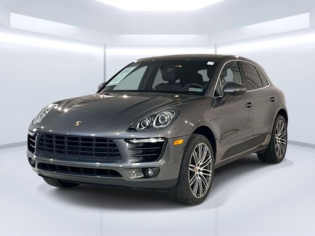 2015 Porsche Macan S's photo