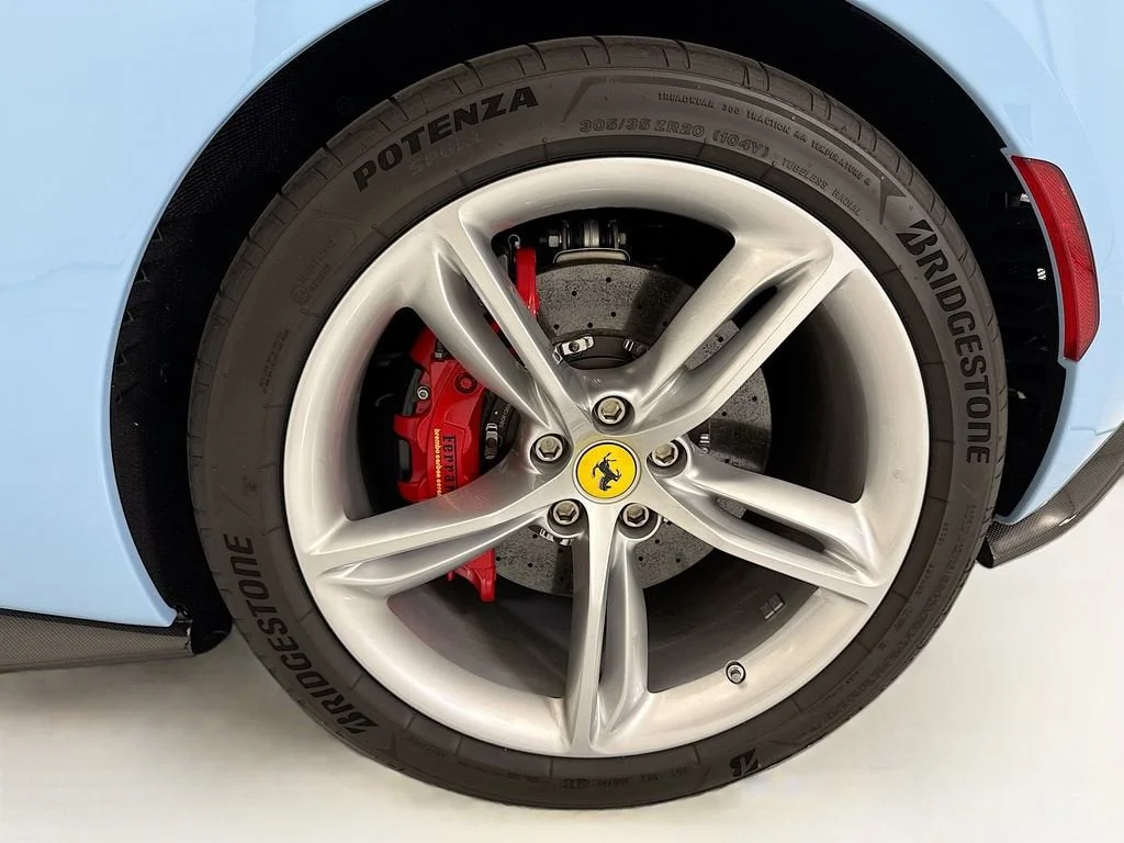 Used 2025 Azzurro La Plata Ferrari  image 34