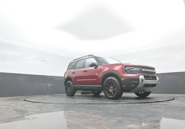 New 2026 Ruby Red Metallic Tinted Clearcoat Ford Badlands® image 32