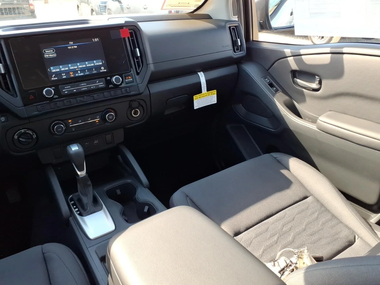 New 2026 Glacier White Nissan Crew Cab S image 7