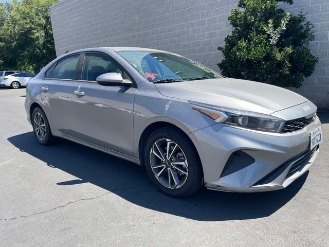 Used 2023 Gray Kia LXS image 1