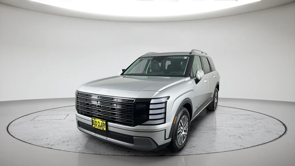 New 2027 Silver Hyundai Calligraphy image 1