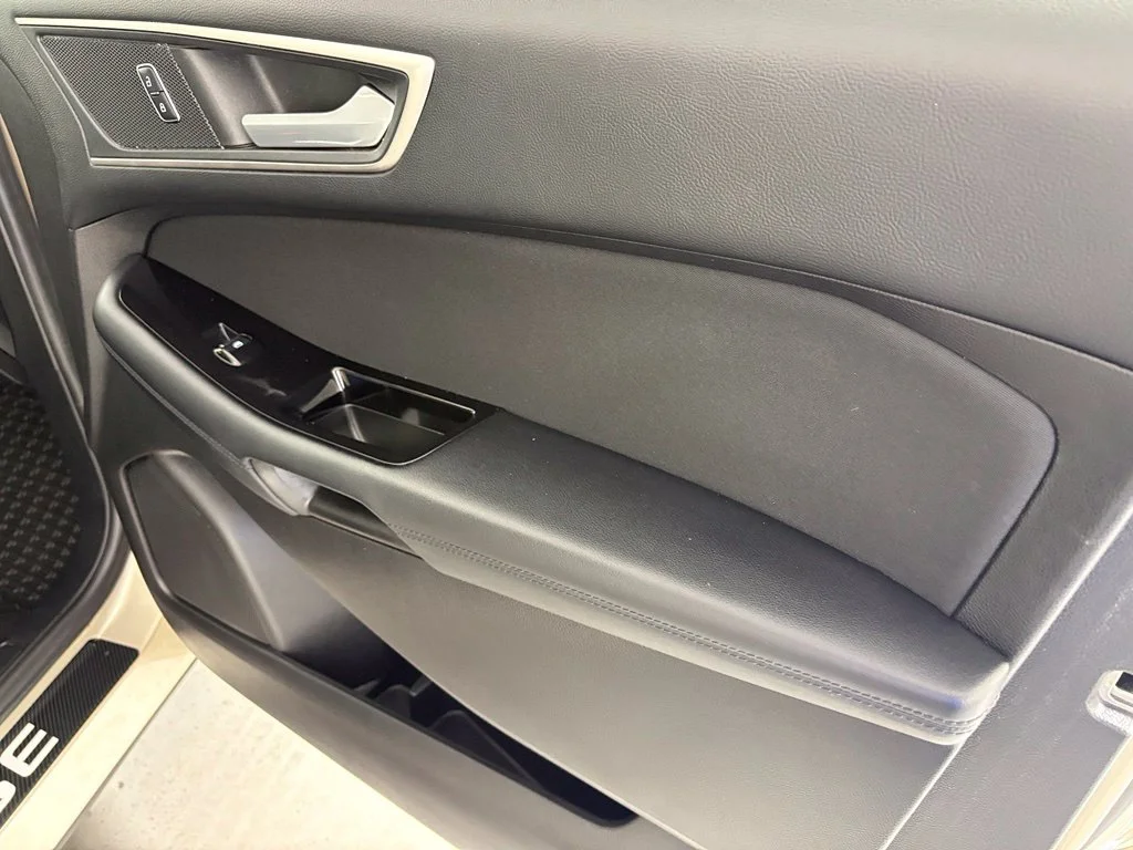 Used 2017 Gold Ford SEL image 37