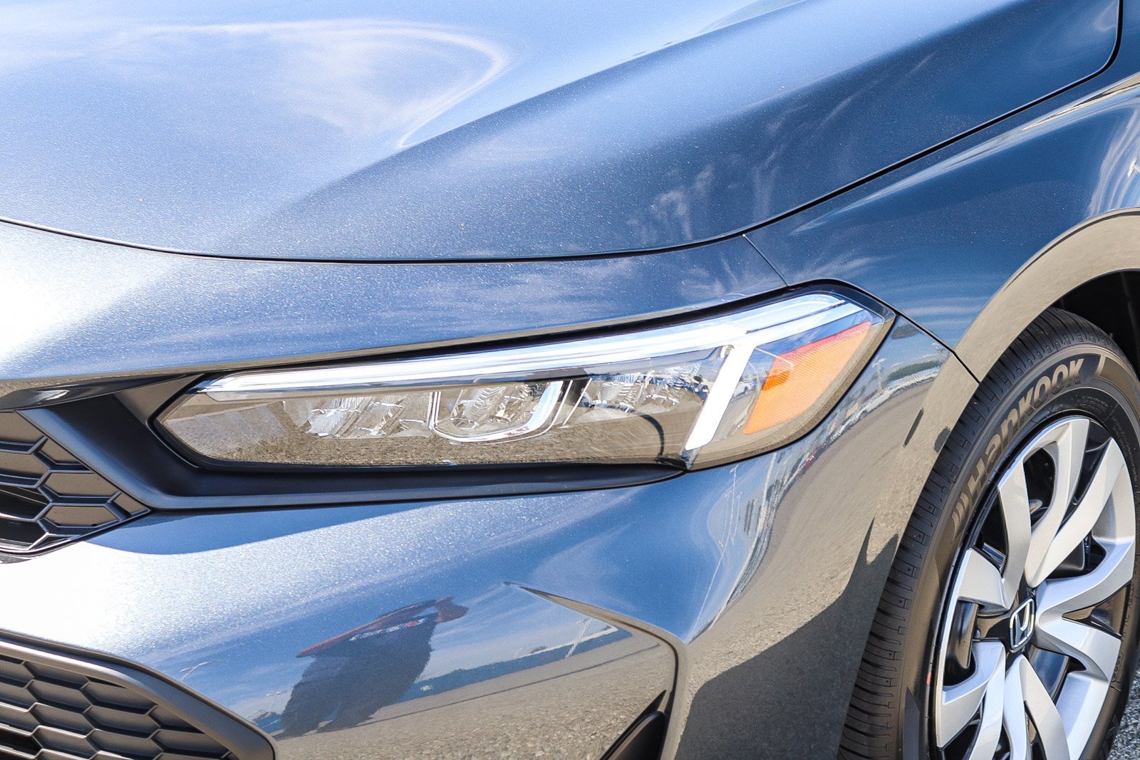 New 2026 Meteorite Gray Metallic Honda LX image 4
