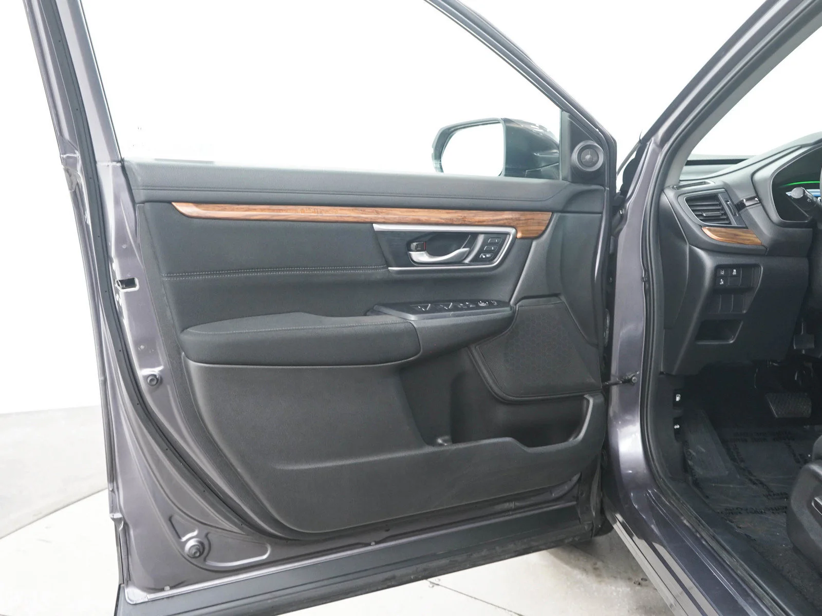 Used 2021  Honda ex image 19