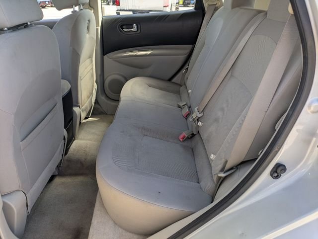 Used 2013 Silver Nissan S image 20