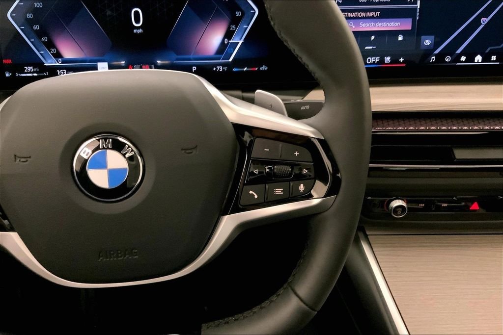 Used 2025 Skyscraper Grey Metallic BMW  image 19