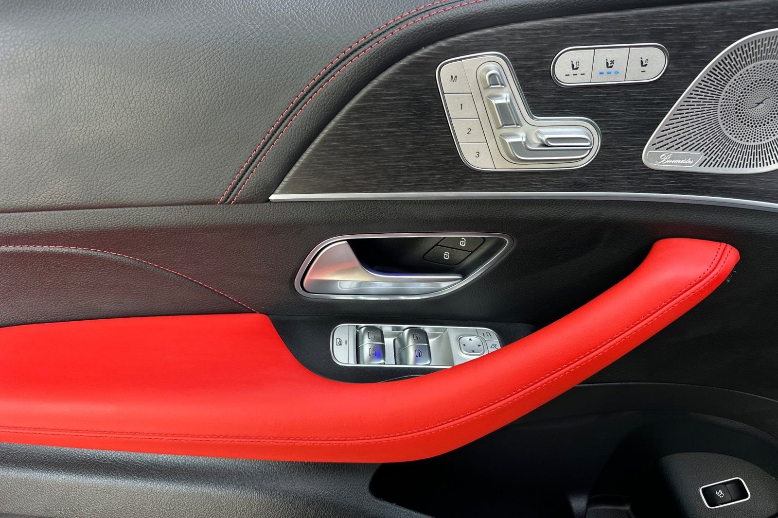 New 2026 MANUFAKTUR Alpine Grey Mercedes-Benz GLE 53 AMG® image 25