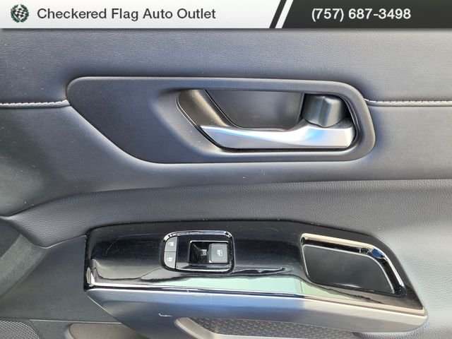 Used 2024 Pearl White Tricoat Nissan SL image 48
