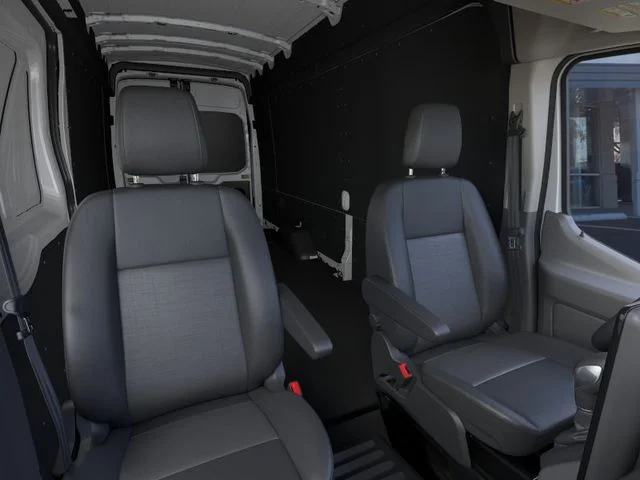New 2026 Oxford White Ford Base image 10