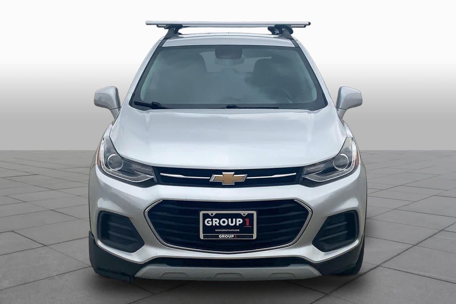 Used 2019 Silver Ice Metallic Chevrolet LT image 3
