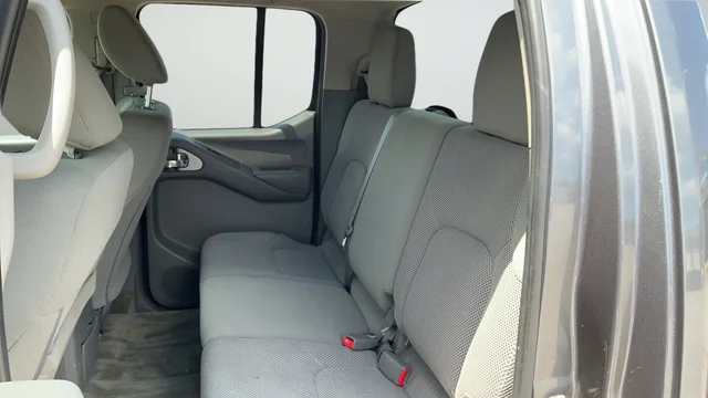 Used 2018 Gray Nissan SV image 20