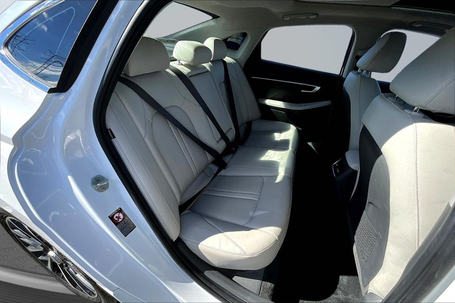 Used 2022 Gray Hyundai Limited image 20