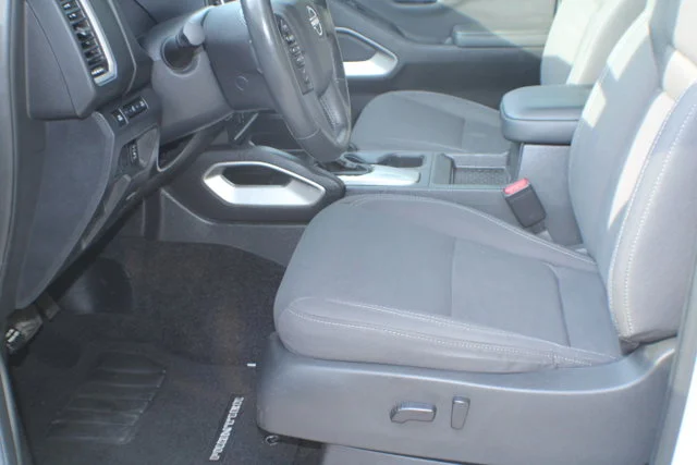 Used 2023 Glacier White Nissan SV image 13