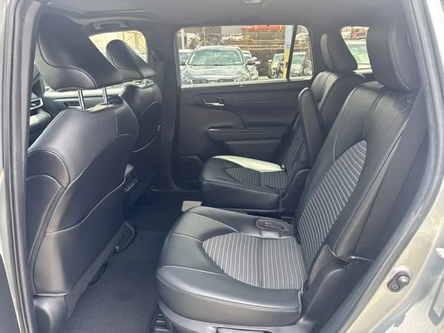 Used 2022 Silver Toyota XSE image 11