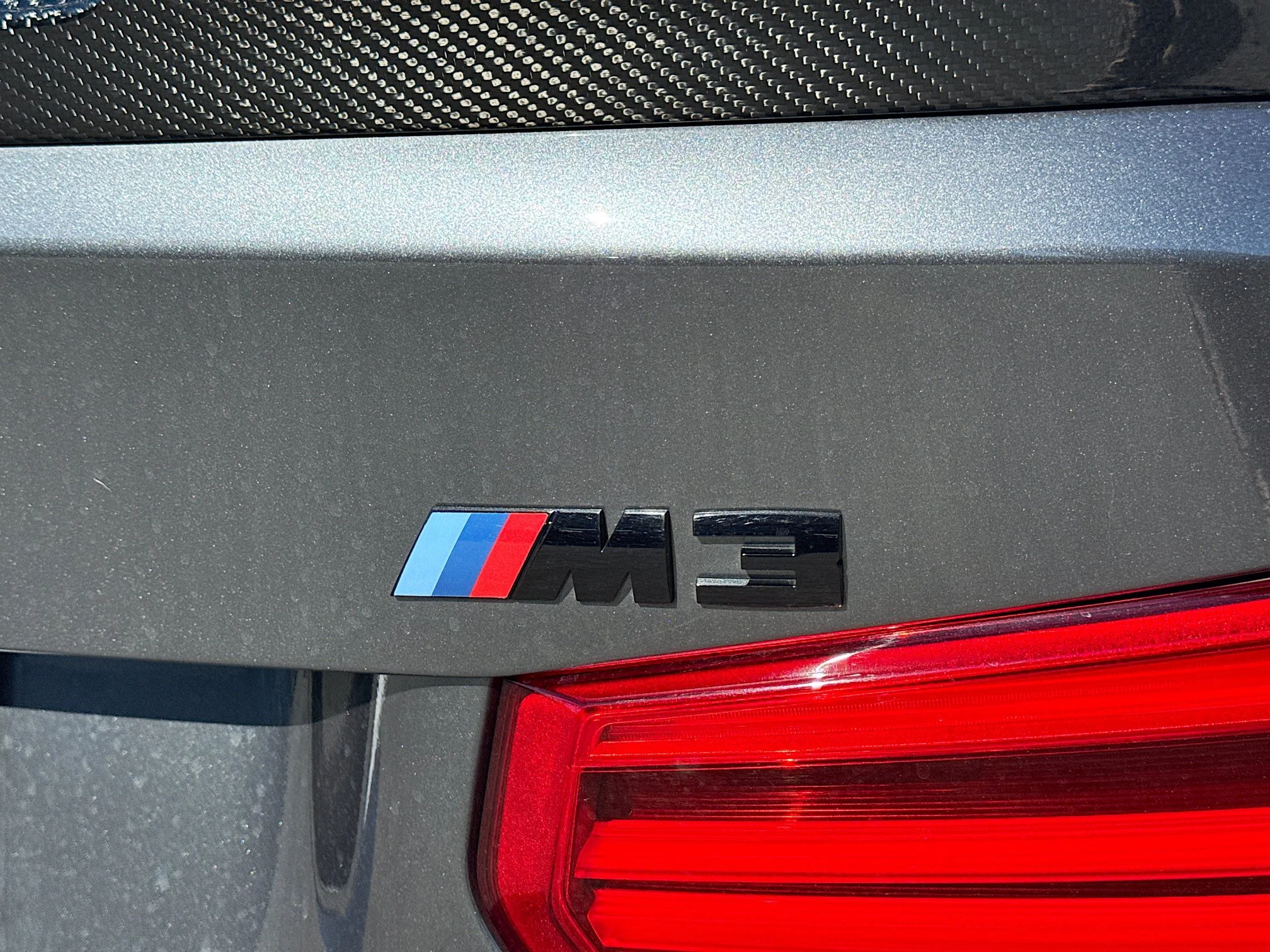 Used 2018 Mineral Gray Metallic BMW Competition image 11