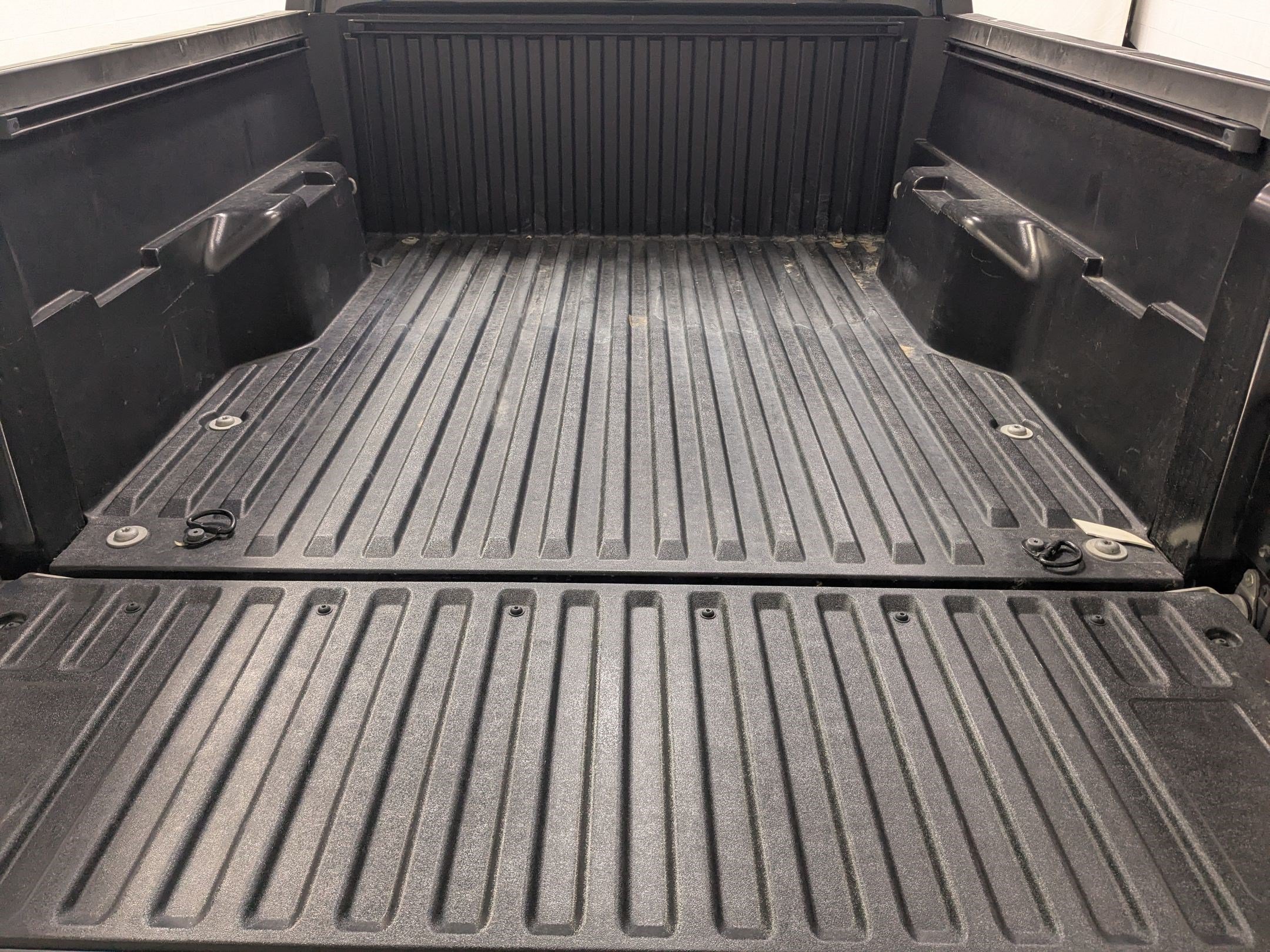 Used 2024 Underground Toyota SR5 image 20