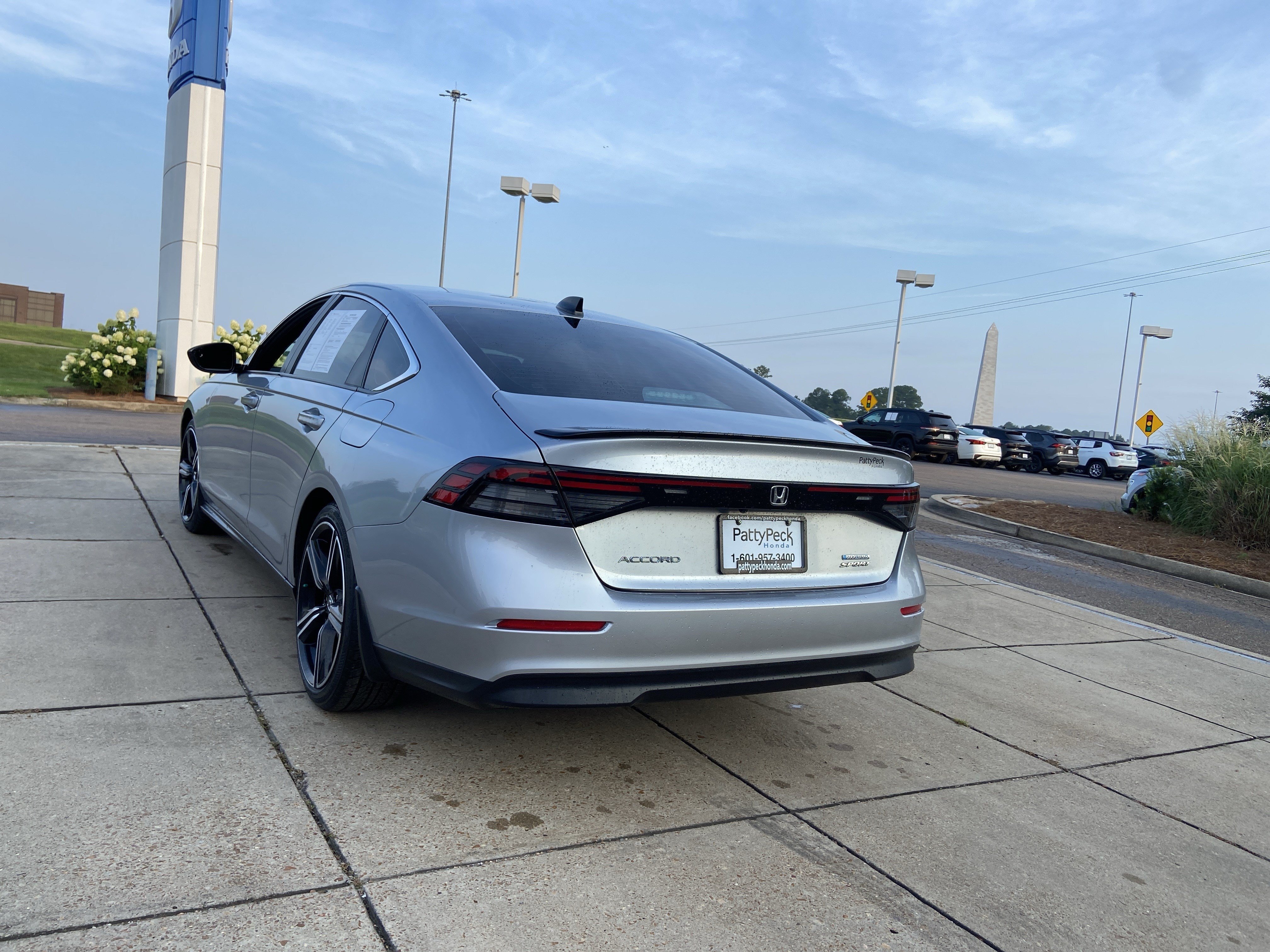 Used 2024 Solar Silver Metallic Honda Sport image 9