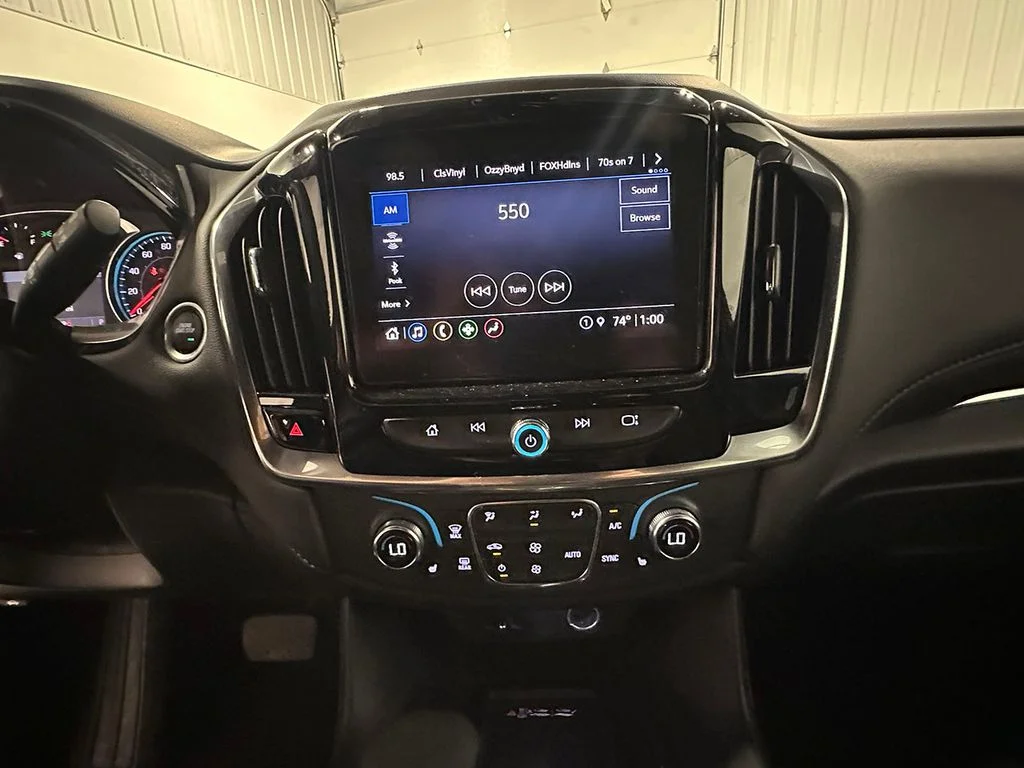 Used 2023 Gray Chevrolet LT image 34