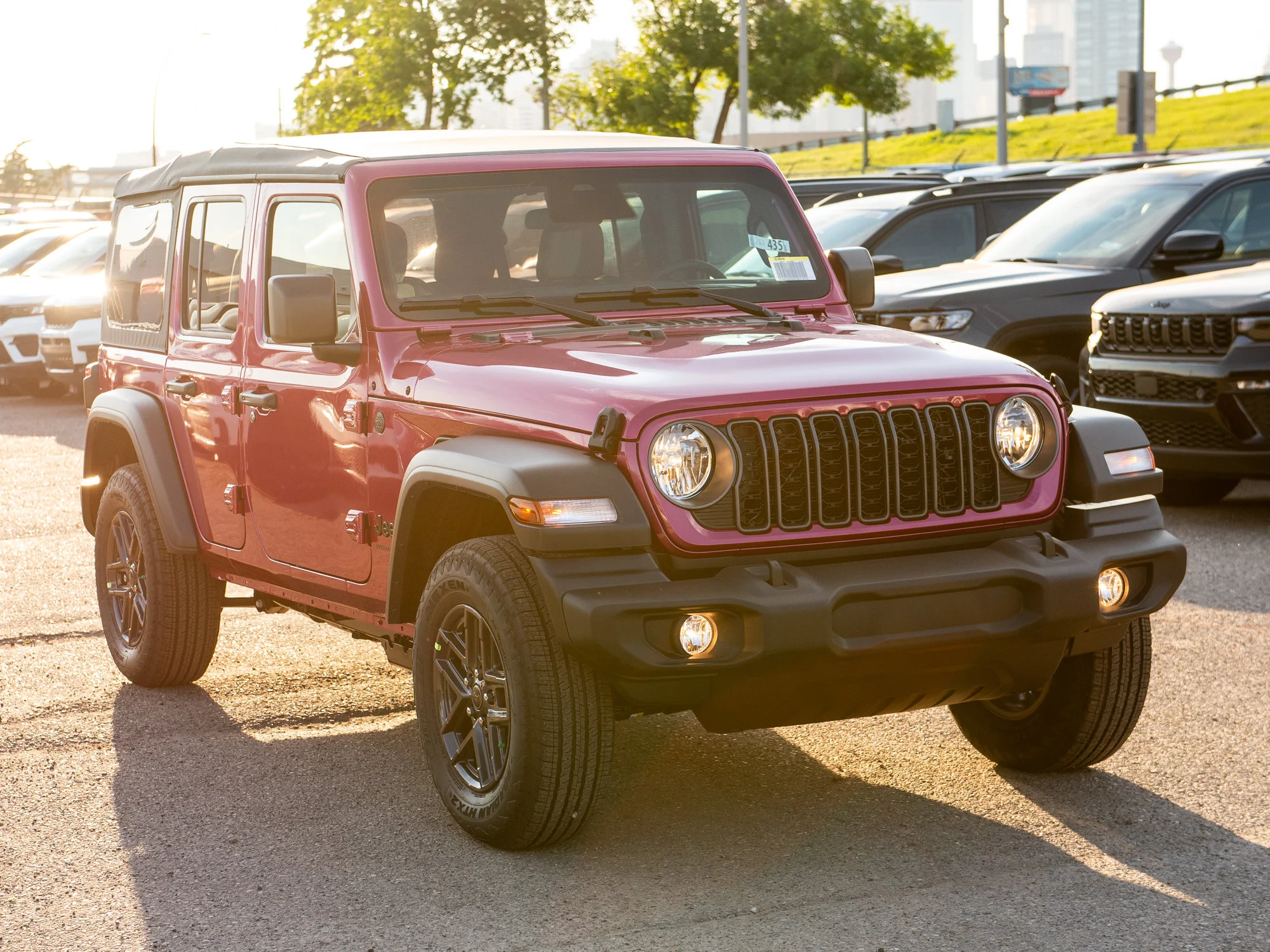 New 2026 limited edition tuscadero pearl Jeep Sport S* image 6