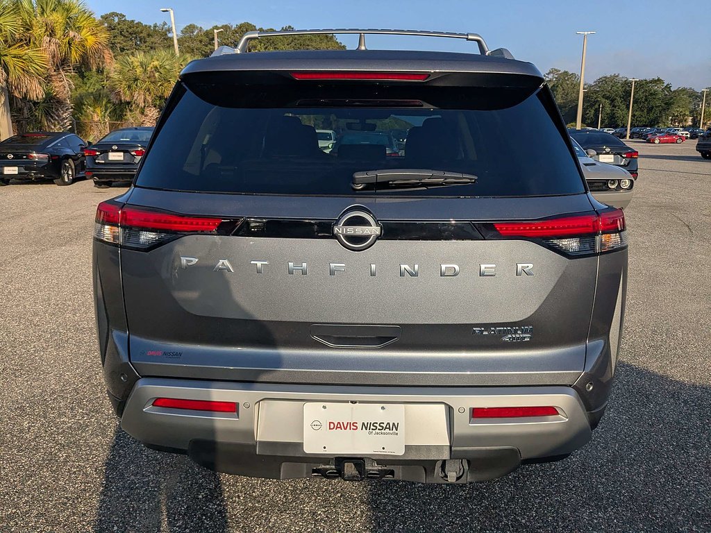 Used 2025 Gun Metallic Nissan Platinum image 5