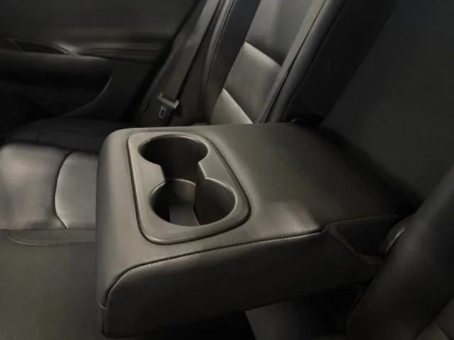 Used 2022 Silver Ice Metallic Chevrolet Premier image 36