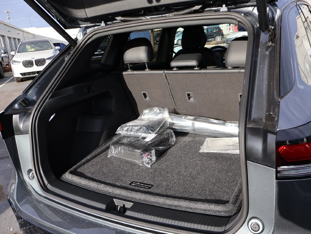 Certified Used 2026 Gray Volkswagen SE R-Line Black image 17