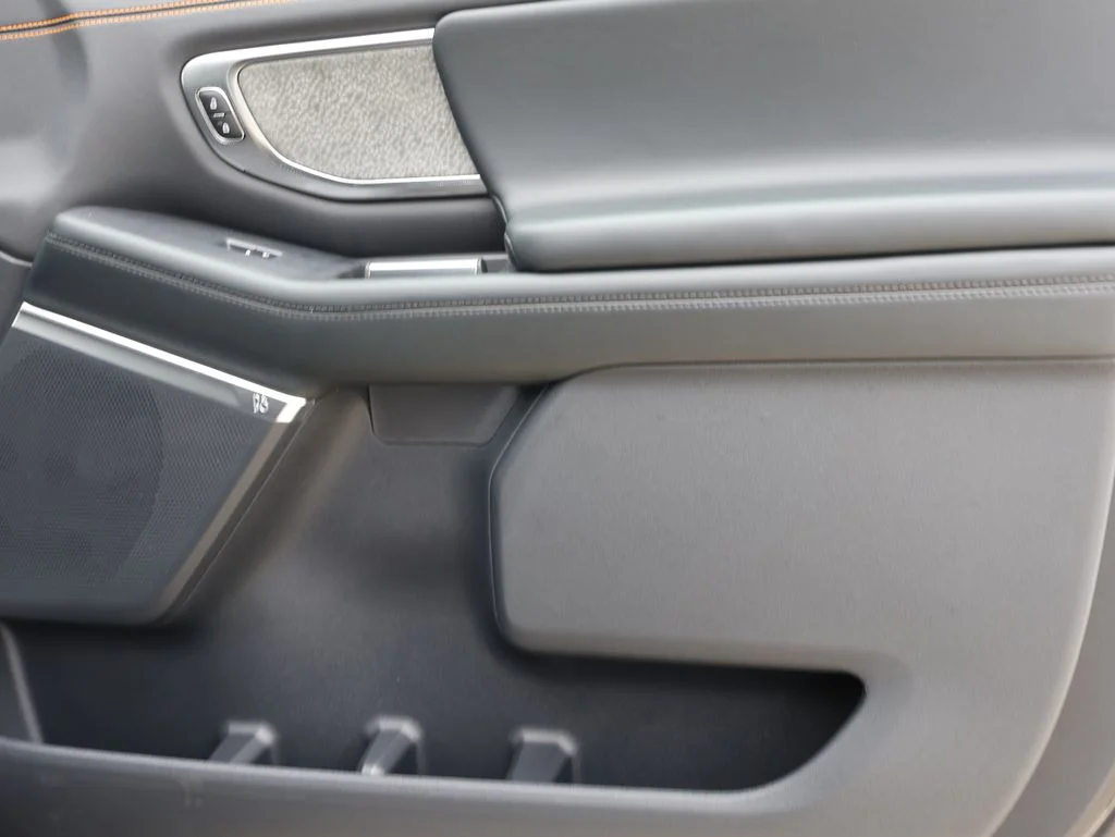 New 2026 Agate Black Metallic Ford Tremor® image 9