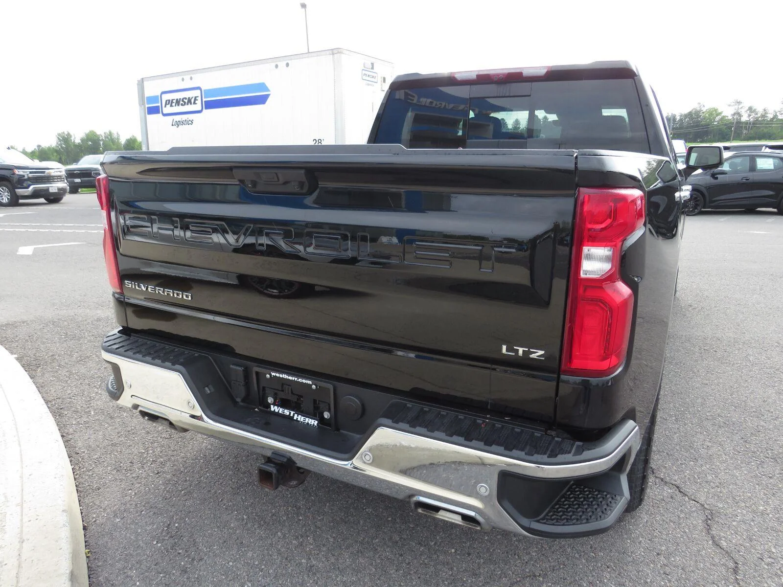 Used 2025 Black Chevrolet LTZ image 10