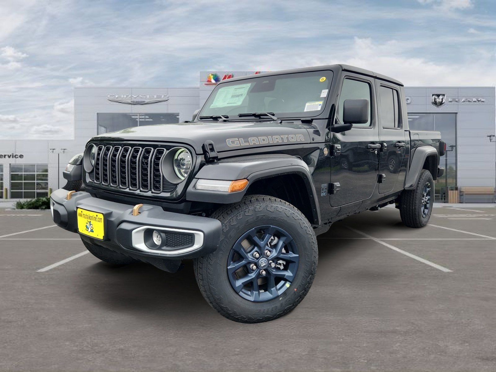 2026 Jeep Gladiator 85th Anniversary Edition Auto's photo