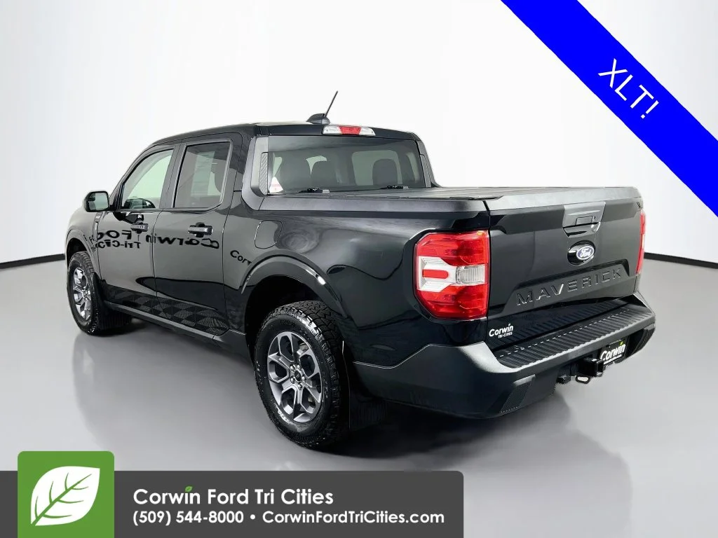 Certified Used 2025 Shadow Black Ford XLT image 10