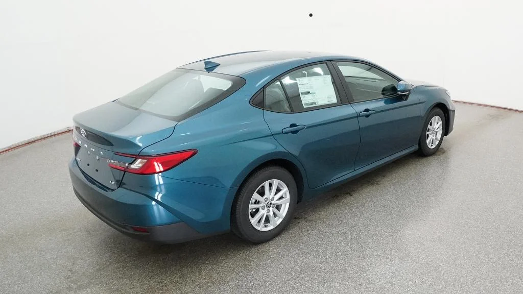 New 2026 Ocean Gem Toyota LE image 11