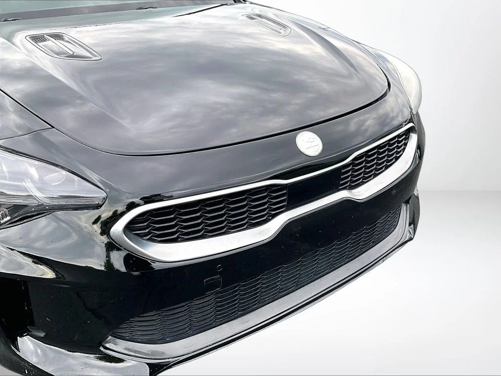 Used 2018 Black Kia Premium image 27