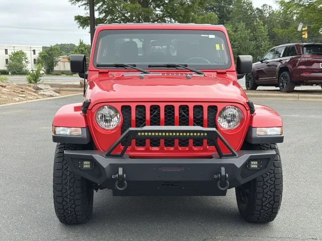 Used 2022 Red Jeep Sport image 16