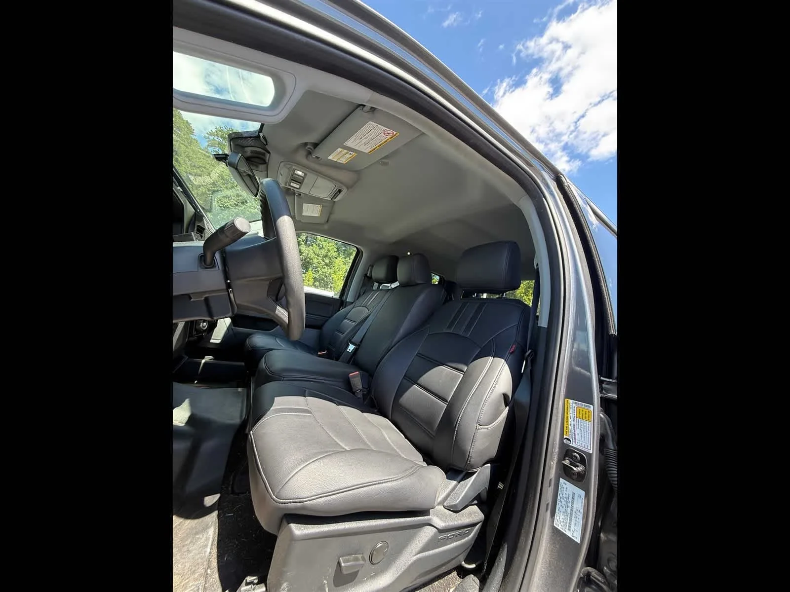 Used 2024 Carbonized Gray Metallic Ford XLT image 10