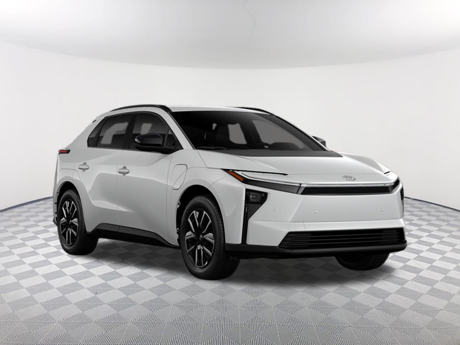 New 2026 Wind Chill Pearl Toyota XLE image 15
